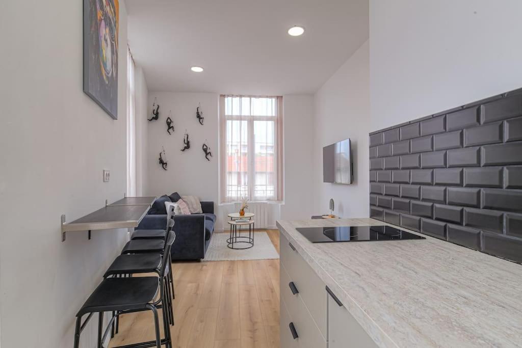 Selva, Appartement Cozy, Lyon 8Eme Екстер'єр фото