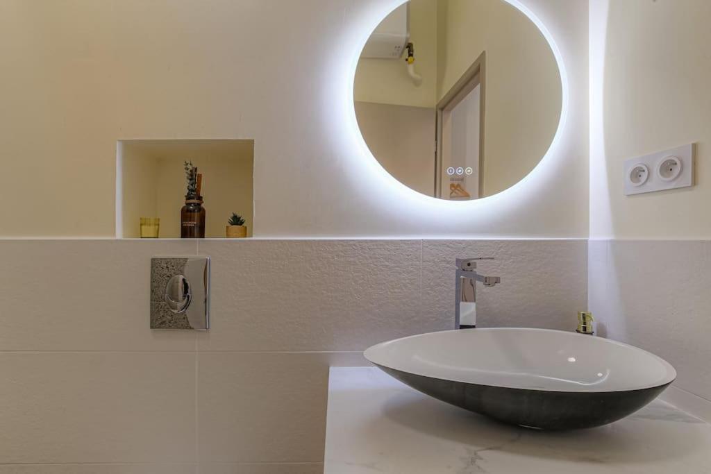 Selva, Appartement Cozy, Lyon 8Eme Екстер'єр фото